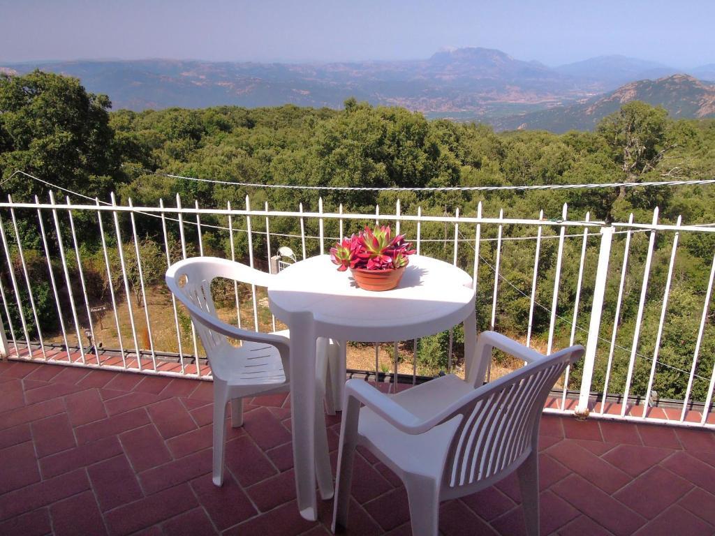 Casa Solotti Guest House Nuoro  Exterior photo